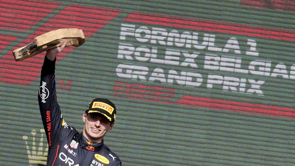 Pilotul de la Red Bull a reușit să câștige a doua cursă consecutivă în care ia startul de pe poziția a 10-a sau mai jos.