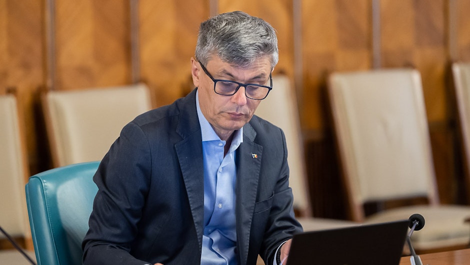 ministrului Energiei, Virgil Popescu
