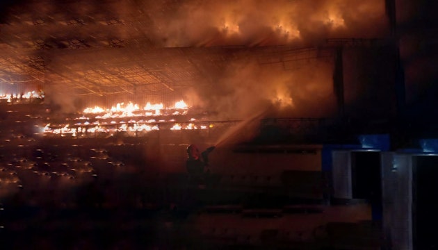 incendiu stadion ialomita