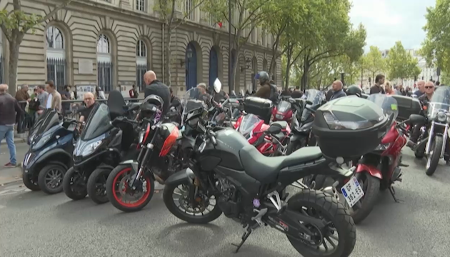 motocicliști, primarie, paris, protest