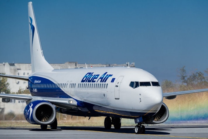 avion blue air