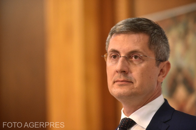 Dan Barna, audiat la DNA în dosarul vaccinurilor anti-COVID: „România a făcut ceea ce făceau toate statele europene”
