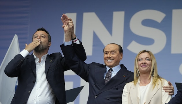 Matteo Salvini, Silvio Berlusconi și Giorgia Meloni.