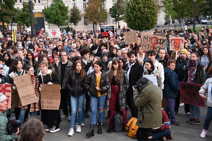 avort protest budapesta