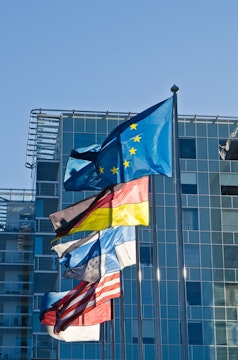 UE steaguri