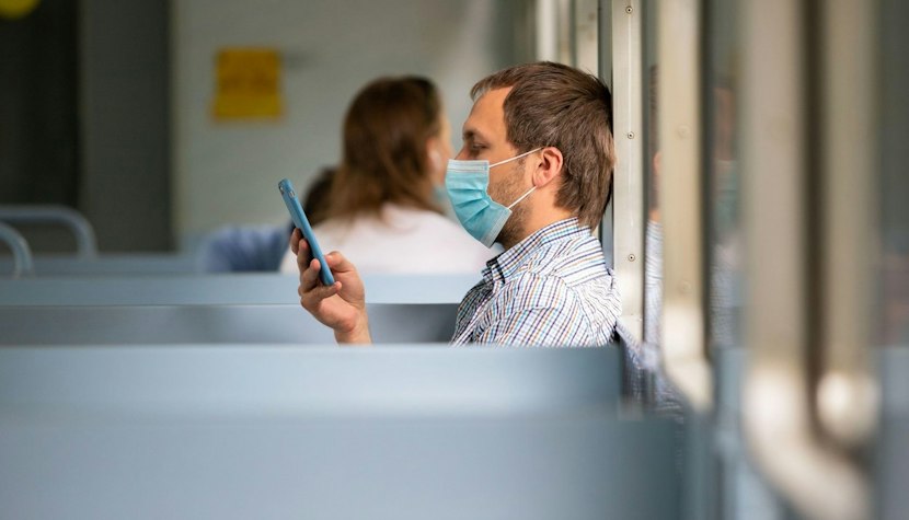 Centrul European pentru Prevenirea şi Controlul Bolilor (ECDC) a avertizat vineri asupra răspândirii unei noi subvariante Omicron a coronavirusului SARS-CoV-2. covid masca