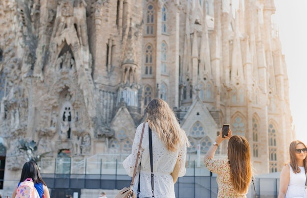 Barcelona este copleșită de numărul vizitatorilor.