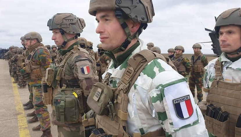 Primul convoi cu tehnică militară franceză ajunge duminică în România