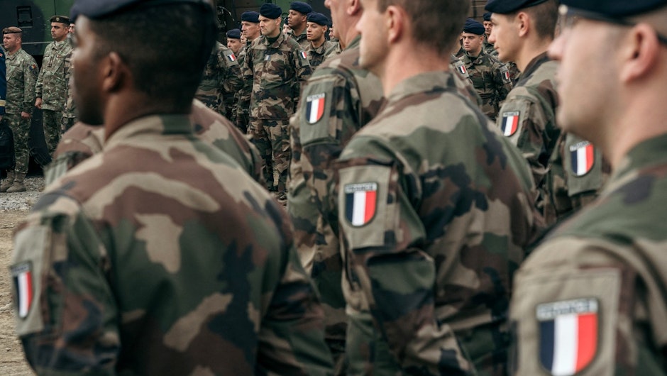 Flourish Strawberry Popular Baza militară de la Cincu, inaugurată. Franța va trimite mai mulți soldați în România Flourish Strawberry Popular Baza militară de la Cincu, inaugurată. Franța va trimite mai mulți soldați în România