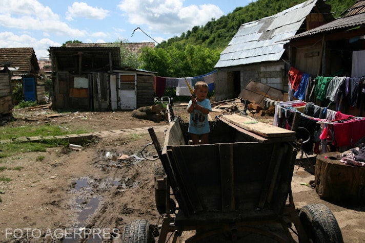 familii sărace