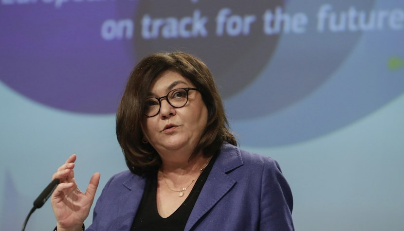 Adina Vălean, Comisar European pe Transporturi