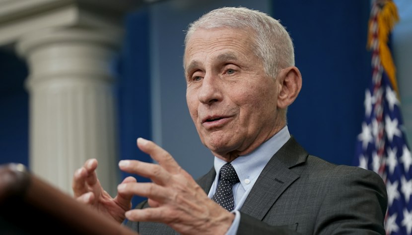 Medicul Anthony Fauci pleacă de la Casa Albă în luna decembrie