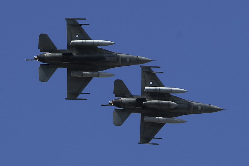 Avioane F-16