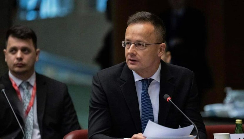 Péter Szijjártó a anunțat că Ungaria a fost scutită de aplicarea plafonării preţului la petrolul rusesc Péter Szijjártó