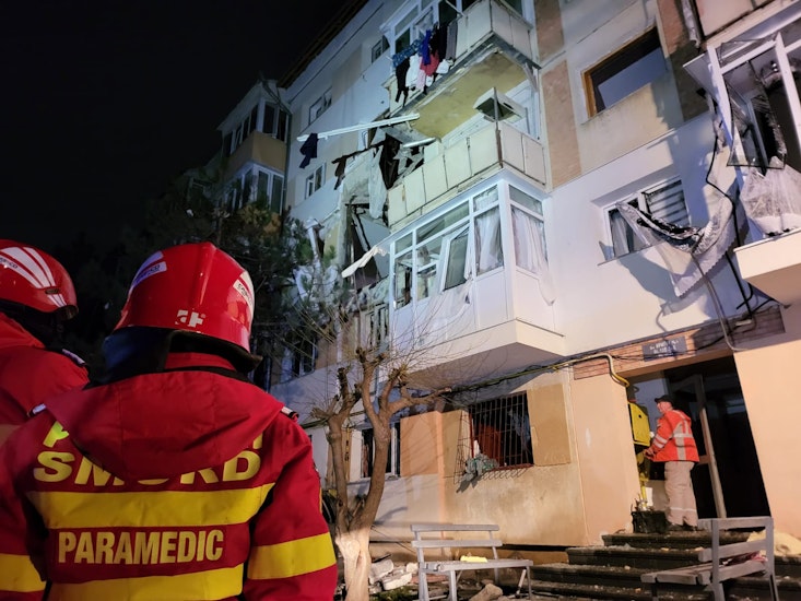 Explozie puternică, la un bloc din Suceava
