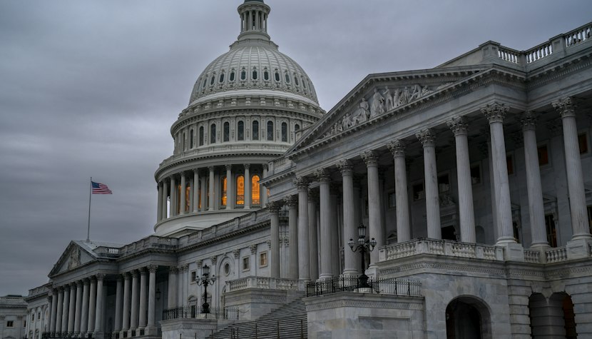 Capitoliul Statelor Unite ale Americii, sediul Congresului american Capitoliul Statelor Unite ale Americii, sediul Congresului american