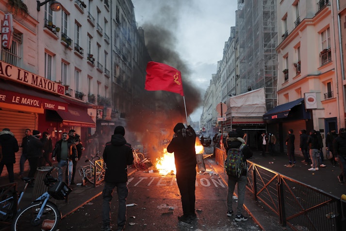 Protestatari kurzi, pe străzile din Paris