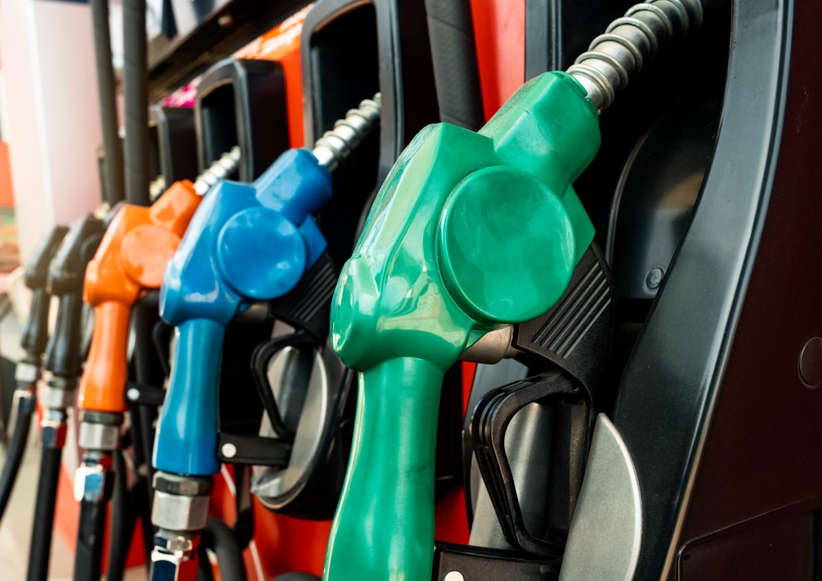 Acciza la motorină scade cu 20% din 16 august, economii pentru șoferi și firme