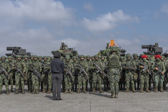 Soldați taiwanezi la baza militară Chiayi