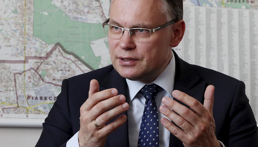 Arkadiusz Mularczyk a menţionat că guvernul polonez „mizează pe sprijinul părţii americane”.