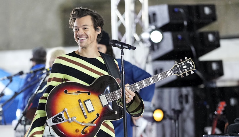 Harry Styles a fost marele câștigător al galei BRIT awards 2023. harry-styles