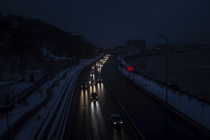 Ucraina, lăsată în beznă după un atac rusesc cu rachete