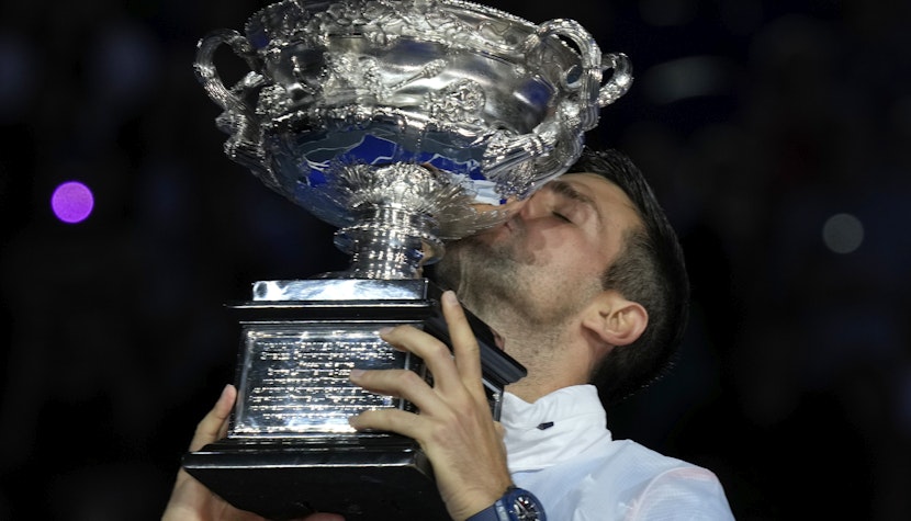 Novak Djokovic a câștigat titlul Australian Open pentru a zecea oară