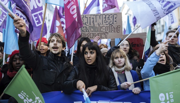 Proteste în Franța, declanșate de reforma pensiilor