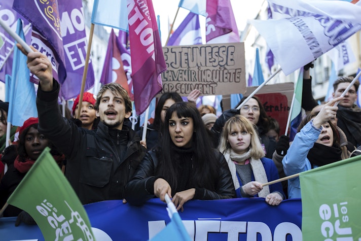 Proteste în Franța, declanșate de reforma pensiilor