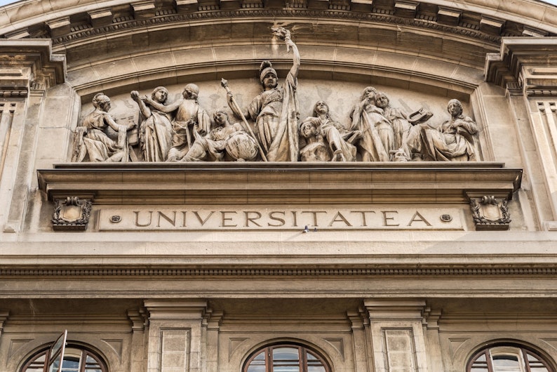 Universităţi din România