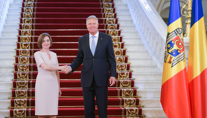 Președintele Klaus Iohannis, alături omologul său moldovean, Maia Sandu.