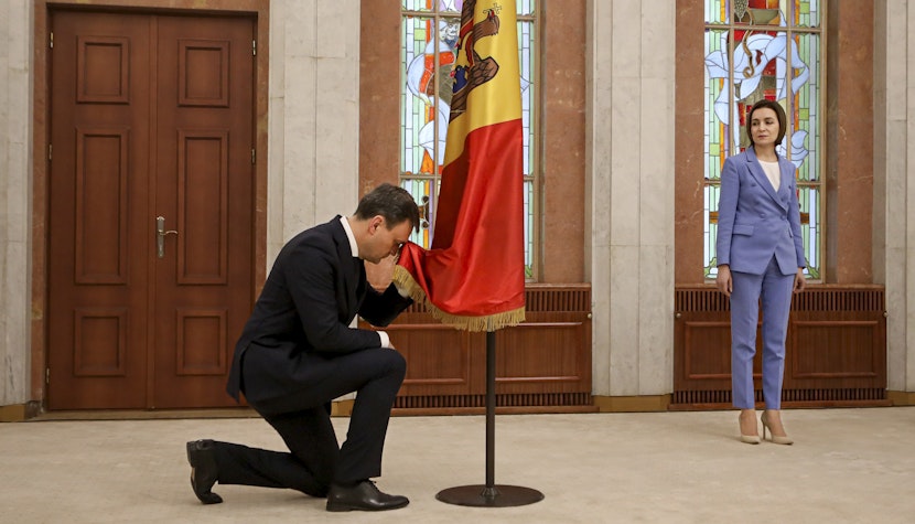 ap moldova guvern nou