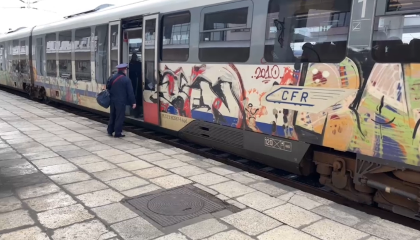 Opiniile navetiștilor din vestul țării sunt împărțite în ceea ce privința condițiilor de călătorie