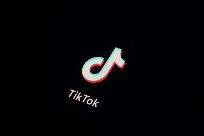 Logo-ul apliației TikTok