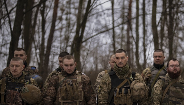 Militari ucraineni dintr-o divizie mecanizată