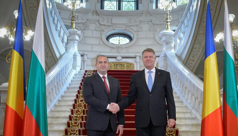 Preşedintele român şi omologul său bulgar vor discuta şi despre obiectivul comun al aderării la spaţiul Schengen. klaus-iohannis-rumen-radev-presedinte-bulgar