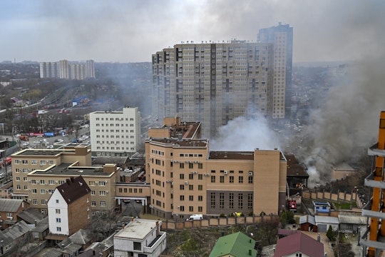 Clădirea FSB din Rostov-on-Don, cuprinsă de flăcări