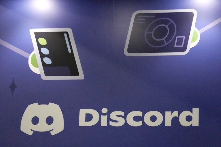Aplicația Discord