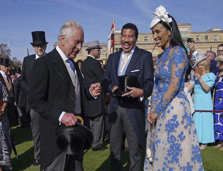 Regele Charles al III-lea al Marii Britanii și regina consort Camilla au găzduit o petrecere în grădină la Palatul Buckingham