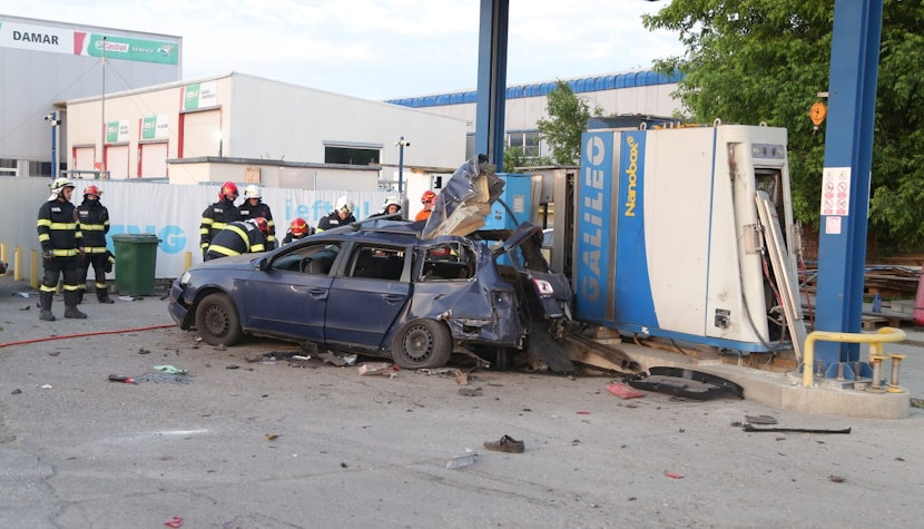 Explozie la o stație CNG din Ilfov. O persoană a murit