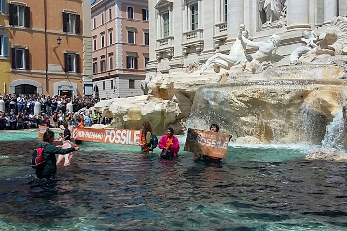 fontana di trevi