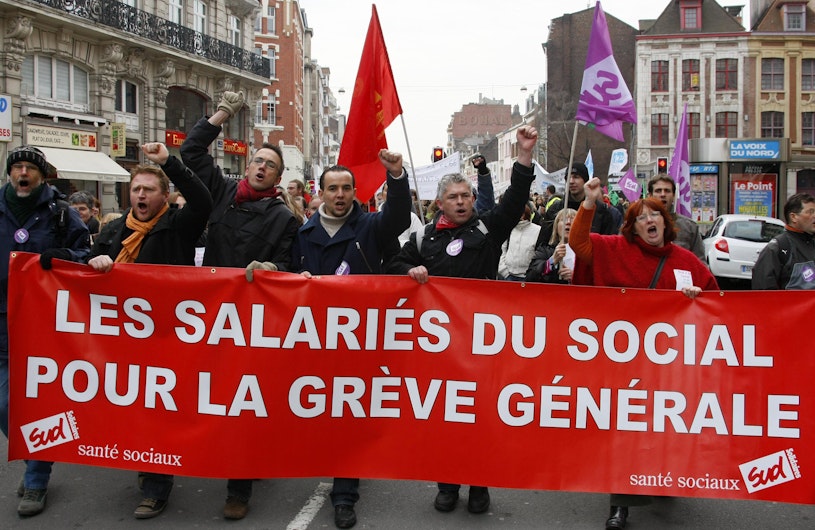 Grup de protestatari francezi