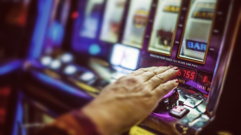 Legea anti-păcănele: În București, ar mai rămâne doar 144 săli de jocuri de noroc