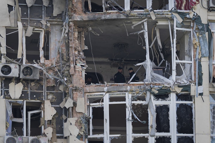 Clădire bombardată