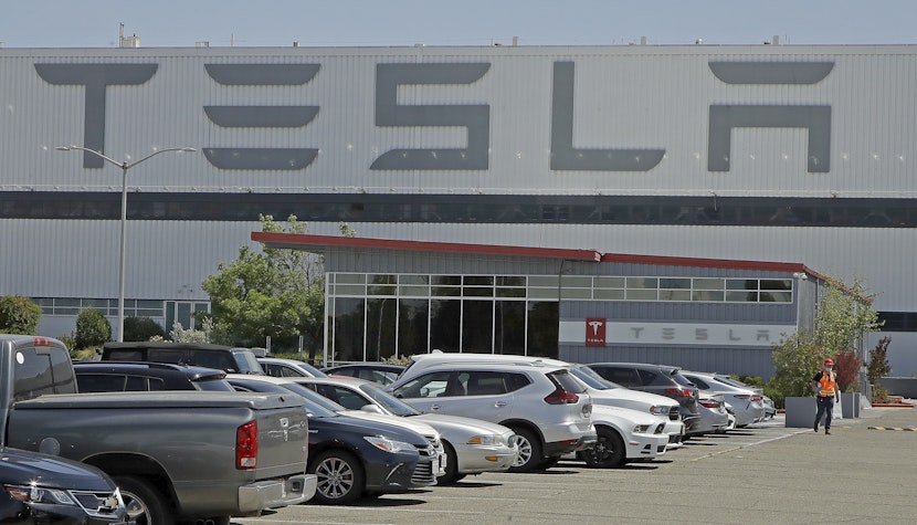 Tesla ar vrea să construiască o fabrică în Spania