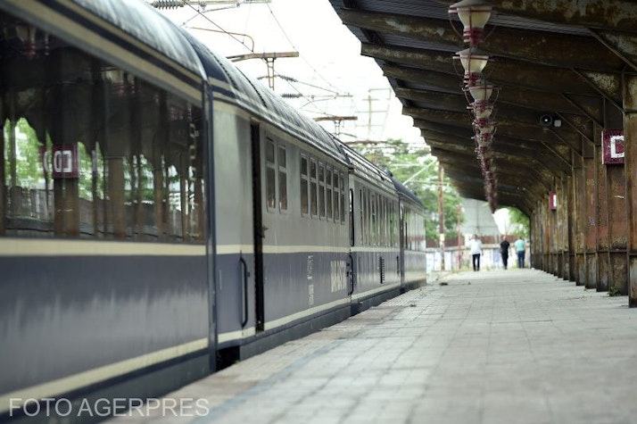 tren in gara