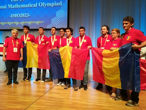 olimpicii la matematica