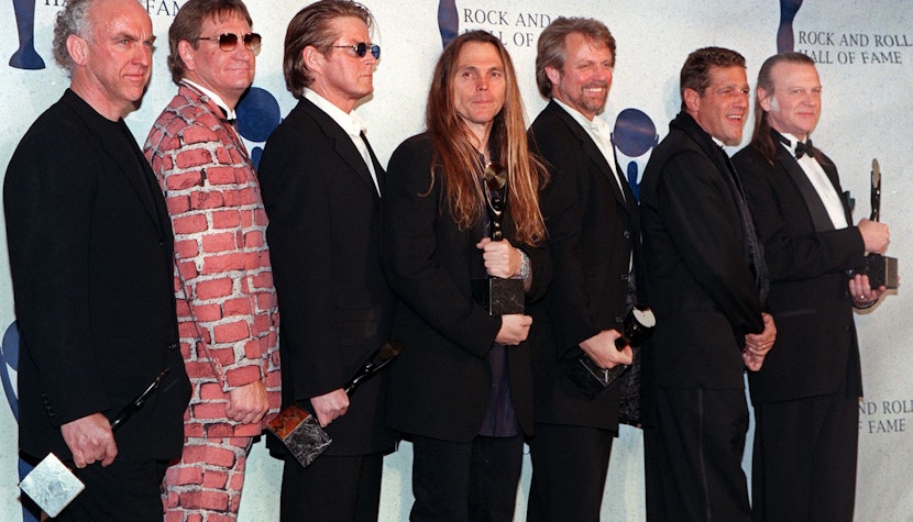 Randy Meisner, membru fondator al formației The Eagles, a murit Trupa Eagles, in 1998
