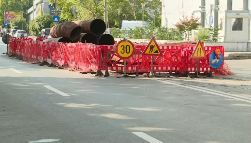 Mai bine de jumătate dintre blocurile din București nu au apă caldă