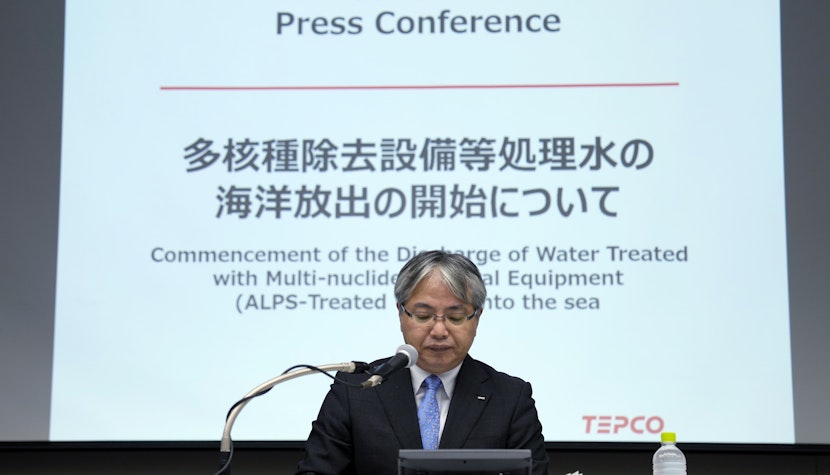 apei tratate pentru Tokyo Electric Power Co. (TEPCO) Holdings, care operează centrala nucleară Fukushima nr. 1.